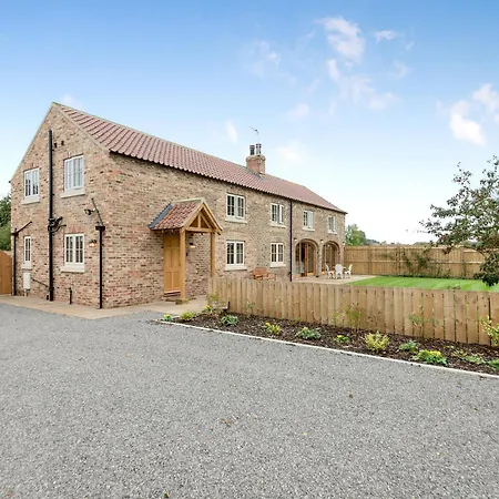 Holiday home White Carlton Miniott