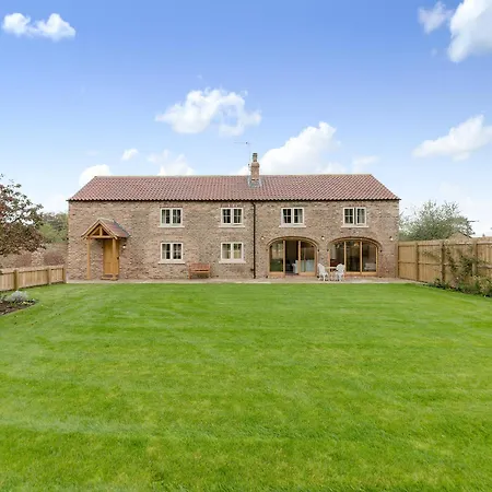 White * Carlton Miniott